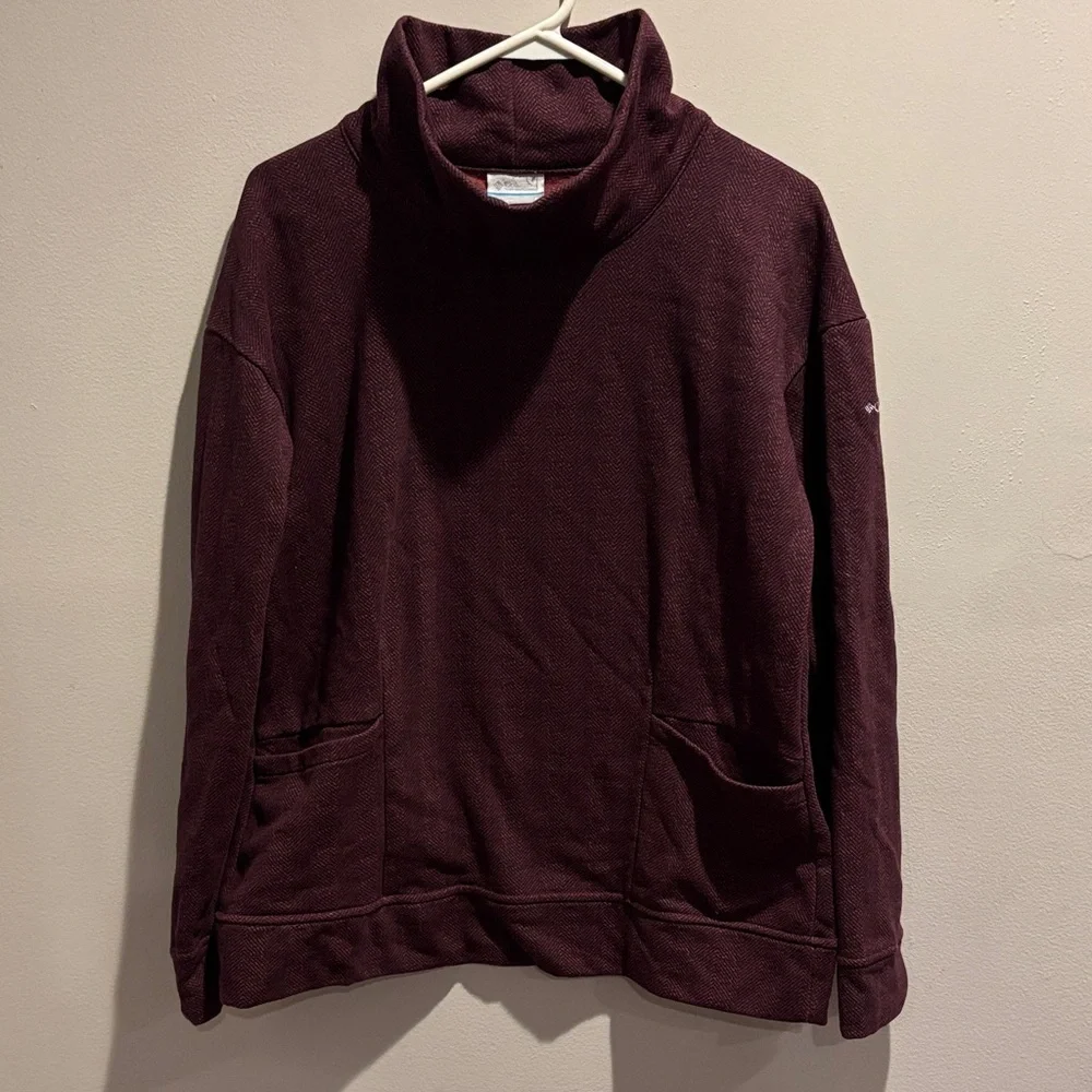 Women’s Maroon Turtleneck Sweater